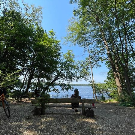 Guesthouse With 3 Apartments, Just Outside Berlin, Near To Tesla Burig Exteriör bild